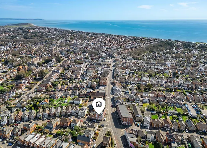 Beachside Maisonette Southbourne