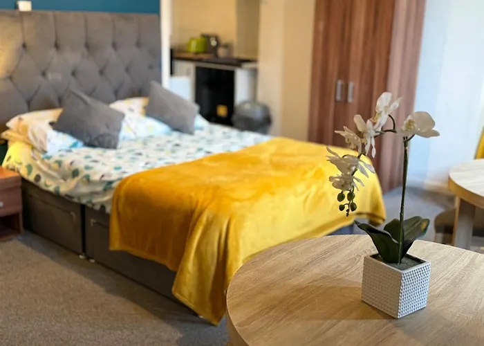 Lovely Beach Apartment